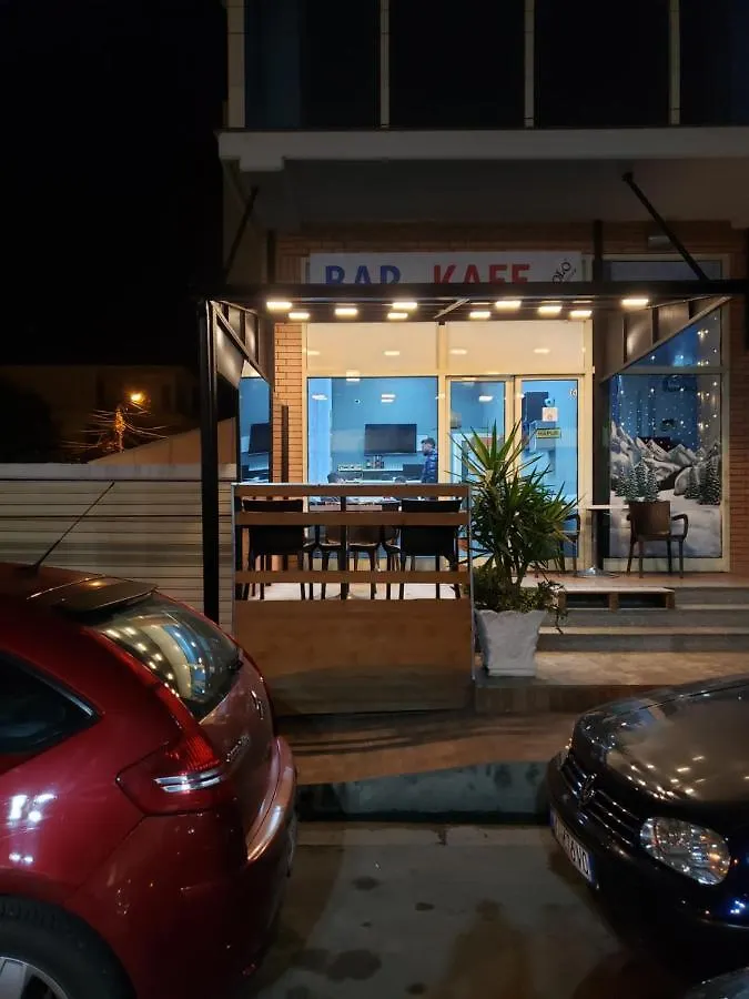 Sinaj Brother'S Apartments Vlore